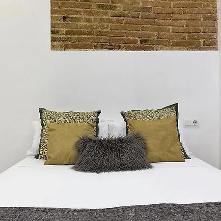 Lägenhet Studio Carrer Del Torrent De L'olla Barcelona
